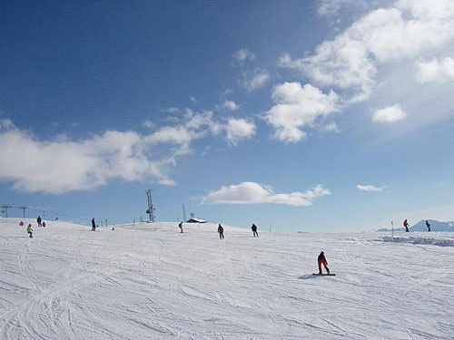 Грузия, Гудаури, январь 2010 года. Фото с сайта www.gudauri.ru