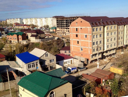 Махачкала, Сепараторный поселок, улица Айвазовского. Фото: http://zhutkiy-gorod.livejournal.com/54002.html