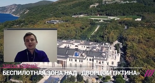 Эксперт Руслан Левиев в эфире "Дождя". Кадр видео https://tvrain.ru/teleshow/vechernee_shou/fso-523456/.