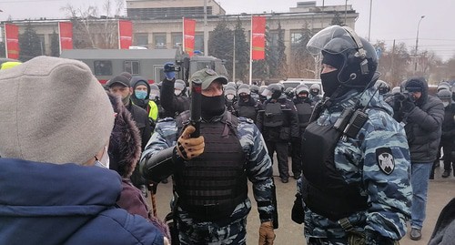 Участники акции в поддержку Навального в Волгограде 31.01.21. Фото Татьяны Филимоновой для "Кавказского узла"