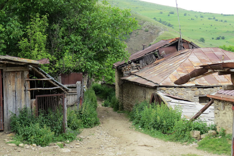 Сельская улочка.